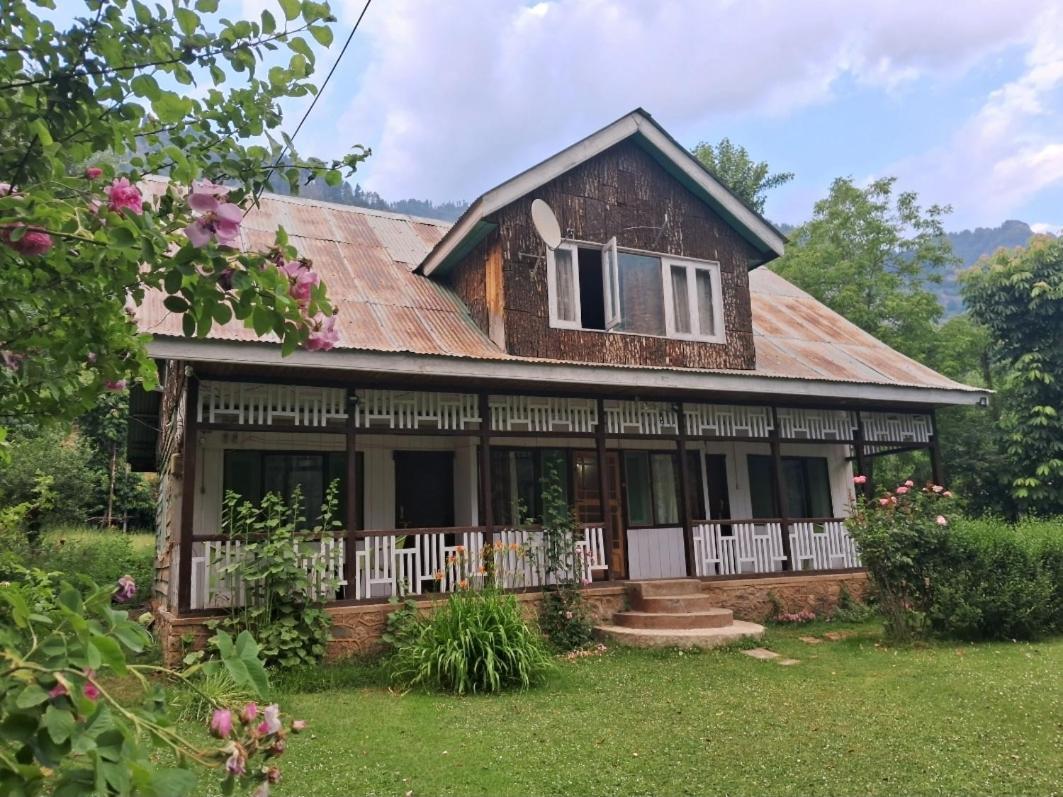 Pk Cottage Пахалгам Экстерьер фото